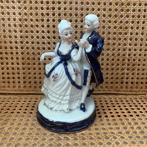 Blue White Porcelain Colonial Dancing Couple